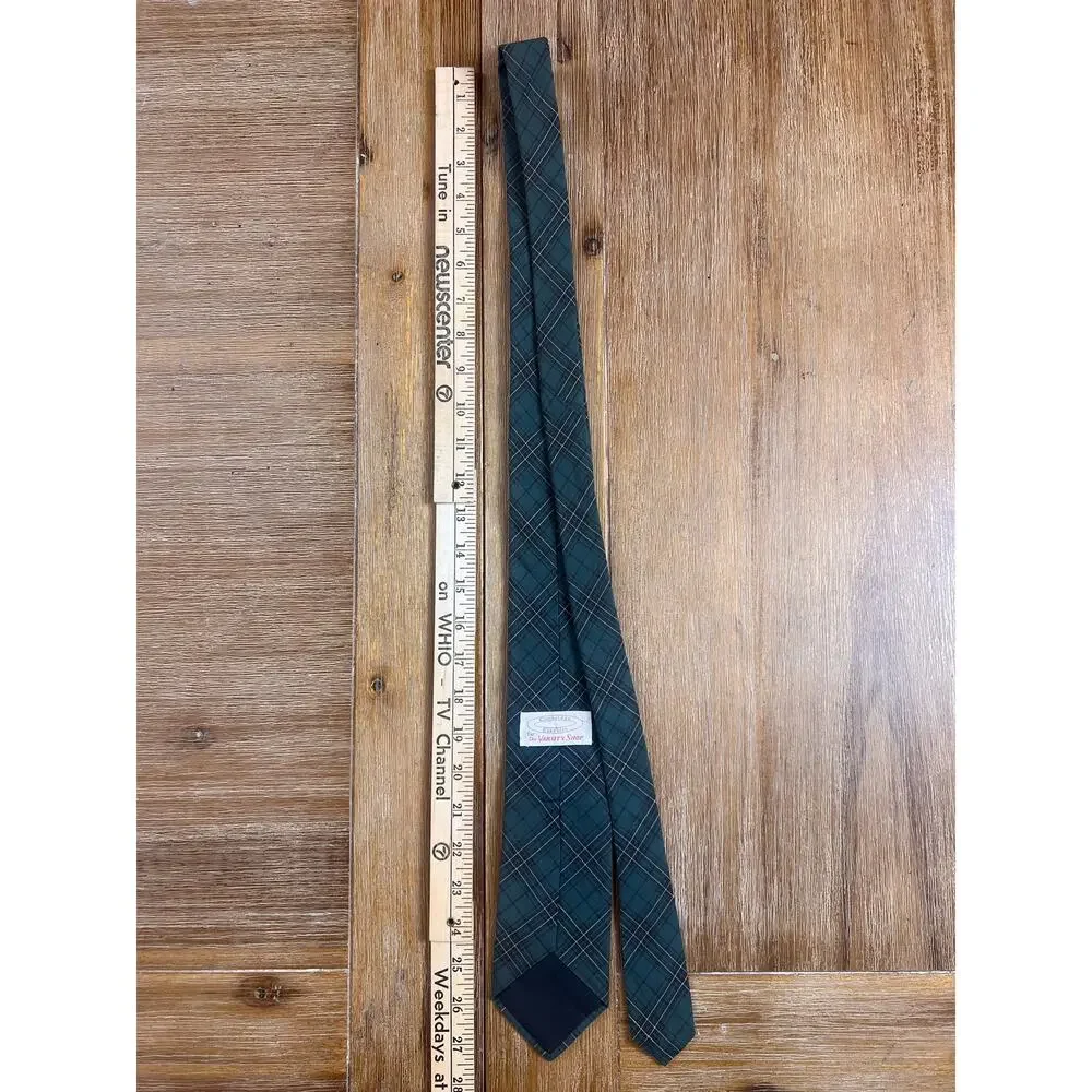 Vintage Cambridge Classics The Varsity Shop Cotton Tartan Plaid Tie Hand Woven